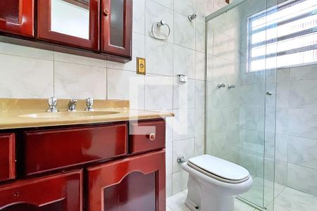 Banheiro do Quarto de casa à venda com 2 quartos, 130m² em Vila Adelaide Perella, Guarulhos