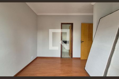 Casa à venda com 180m², 4 quartos e 3 vagas Casa à venda com 180m², 4 quartos e 3 vagasSuíte 3