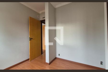 Casa à venda com 180m², 4 quartos e 3 vagas Casa à venda com 180m², 4 quartos e 3 vagasSuíte 2