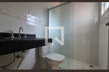 Casa à venda com 180m², 4 quartos e 3 vagas Casa à venda com 180m², 4 quartos e 3 vagasBanheiro da Suíte