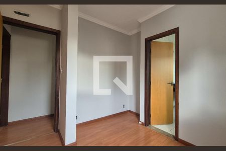 Casa à venda com 180m², 4 quartos e 3 vagas Casa à venda com 180m², 4 quartos e 3 vagasSuíte 2