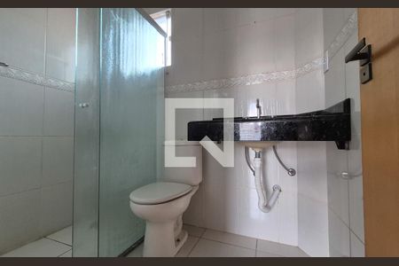 Casa à venda com 180m², 4 quartos e 3 vagas Casa à venda com 180m², 4 quartos e 3 vagasBanheiro da suíte 3