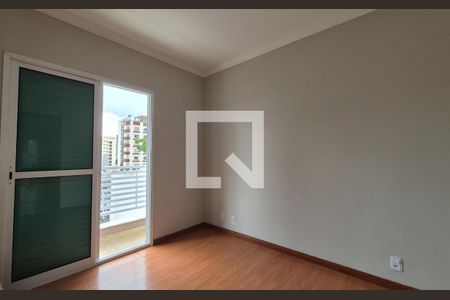 Casa à venda com 180m², 4 quartos e 3 vagas Casa à venda com 180m², 4 quartos e 3 vagasSuíte 3