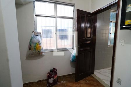 Casa à venda com 374m², 5 quartos e 2 vagasQuarto de Serviço