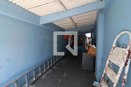 Casa à venda com 374m², 5 quartos e 2 vagasFundos