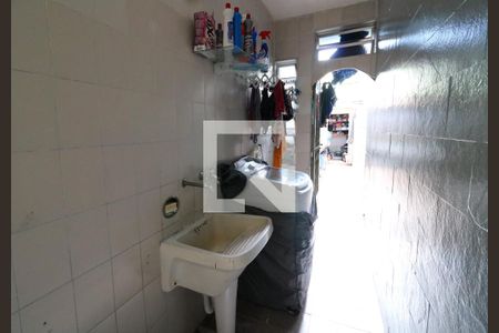 Casa à venda com 374m², 5 quartos e 2 vagasÁrea de Serviço