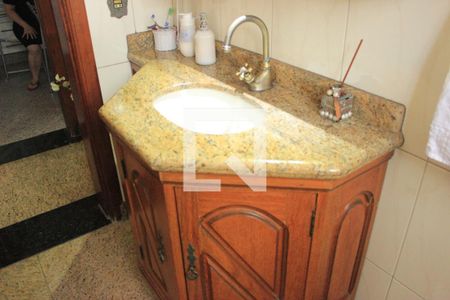 Casa à venda com 380m², 4 quartos e 4 vagasLavabo