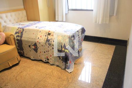 Casa à venda com 380m², 4 quartos e 4 vagasquarto 