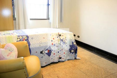 Casa à venda com 380m², 4 quartos e 4 vagasquarto 