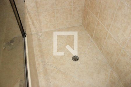 Casa à venda com 380m², 4 quartos e 4 vagasBanheiro da Suíte 3