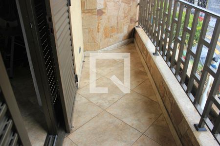 Casa à venda com 380m², 4 quartos e 4 vagasVaranda da Suíte 3