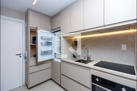 Studio para alugar com 44m², 1 quarto e 1 vaga Studio para alugar com 44m², 1 quarto e 1 vagaCozinha - Geladeira