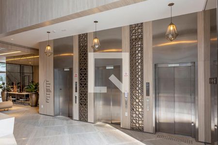 Studio para alugar com 44m², 1 quarto e 1 vaga Studio para alugar com 44m², 1 quarto e 1 vagaHall social