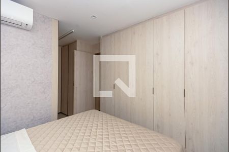 Studio para alugar com 44m², 1 quarto e 1 vaga Studio para alugar com 44m², 1 quarto e 1 vagaQuarto