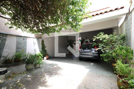 Casa à venda com 300m², 4 quartos e 4 vagasGaragem