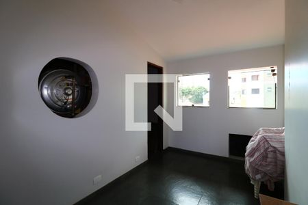 Casa à venda com 300m², 4 quartos e 4 vagasQuato do Escritório
