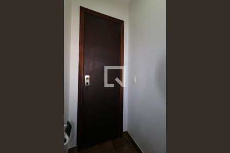 Casa à venda com 300m², 4 quartos e 4 vagasBanheiro de Serviço