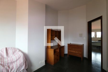 Casa à venda com 300m², 4 quartos e 4 vagasQuato do Escritório