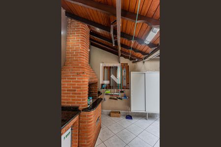 Casa para alugar com 243m², 3 quartos e 6 vagas Casa para alugar com 243m², 3 quartos e 6 vagasQuintal e churrasqueira