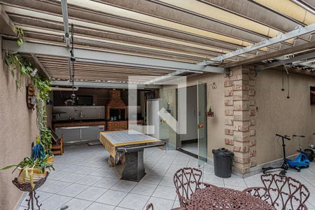 Casa para alugar com 243m², 3 quartos e 6 vagas Casa para alugar com 243m², 3 quartos e 6 vagasQuintal e churrasqueira