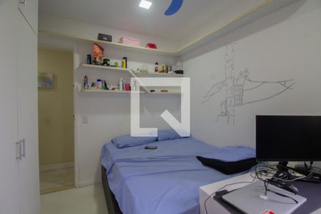 Apartamento à venda com 141m², 4 quartos e 2 vagas Apartamento à venda com 141m², 4 quartos e 2 vagasQuarto 4