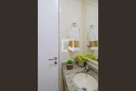 Apartamento à venda com 141m², 4 quartos e 2 vagas Apartamento à venda com 141m², 4 quartos e 2 vagasLavabo