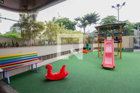 Apartamento à venda com 141m², 4 quartos e 2 vagas Apartamento à venda com 141m², 4 quartos e 2 vagasÁrea comum