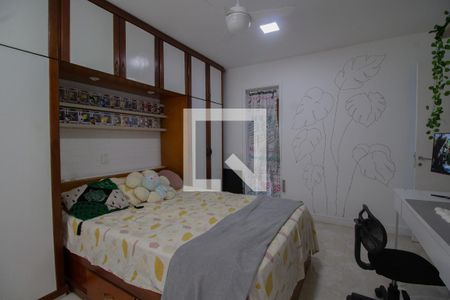 Apartamento à venda com 141m², 4 quartos e 2 vagas Apartamento à venda com 141m², 4 quartos e 2 vagasQuarto 3 - Suíte