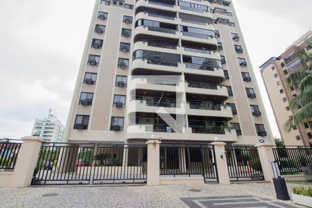 Apartamento à venda com 141m², 4 quartos e 2 vagas Apartamento à venda com 141m², 4 quartos e 2 vagasFachada