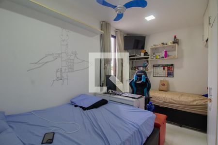 Apartamento à venda com 141m², 4 quartos e 2 vagas Apartamento à venda com 141m², 4 quartos e 2 vagasQuarto 4