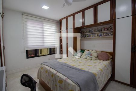 Apartamento à venda com 141m², 4 quartos e 2 vagas Apartamento à venda com 141m², 4 quartos e 2 vagasQuarto 3 - Suíte