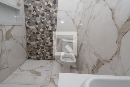 Casa à venda com 125m², 3 quartos e 2 vagasBanheiro