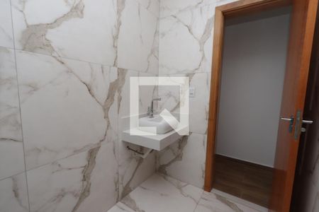 Casa à venda com 125m², 3 quartos e 2 vagasBanheiro