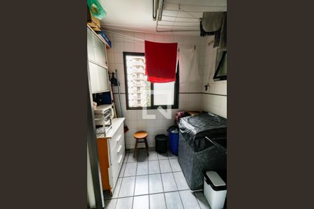 Apartamento à venda com 85m², 3 quartos e 2 vagas Apartamento à venda com 85m², 3 quartos e 2 vagasÁrea de Serviço