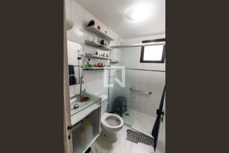 Apartamento à venda com 85m², 3 quartos e 2 vagas Apartamento à venda com 85m², 3 quartos e 2 vagasBanheiro da Suíte