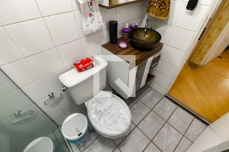 Apartamento à venda com 85m², 3 quartos e 2 vagas Apartamento à venda com 85m², 3 quartos e 2 vagasBanheiro Corredor