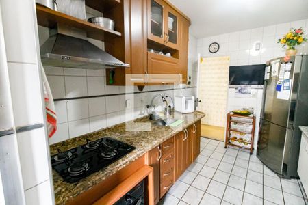 Apartamento à venda com 85m², 3 quartos e 2 vagas Apartamento à venda com 85m², 3 quartos e 2 vagasCozinha - Armários