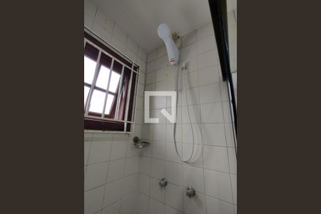 Casa de condomínio à venda com 169m², 4 quartos e 2 vagasBanheiro da Suíte 1