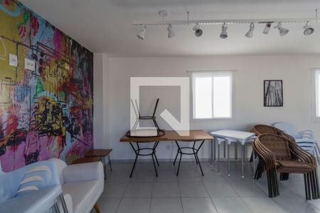 Apartamento à venda com 39m², 2 quartos e sem vagaÁrea Comum - Salão de Festas