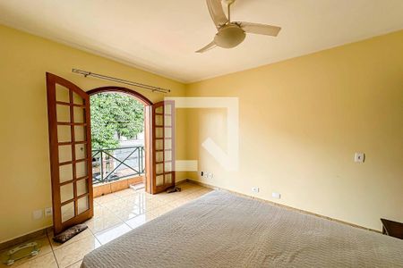 Casa à venda com 340m², 3 quartos e 4 vagasSuíte 2