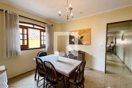 Casa à venda com 340m², 3 quartos e 4 vagasSala de Jantar