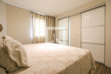 Apartamento à venda com 164m², 3 quartos e 2 vagas Apartamento à venda com 164m², 3 quartos e 2 vagasSuíte