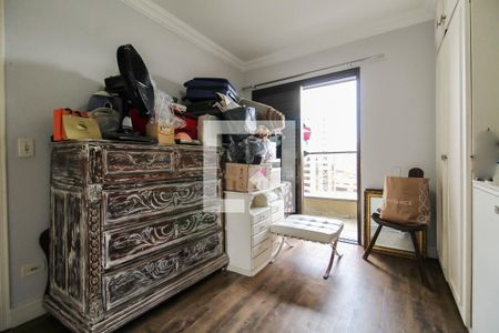 Apartamento à venda com 164m², 3 quartos e 2 vagas Apartamento à venda com 164m², 3 quartos e 2 vagasQuarto 3