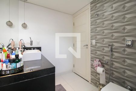 Apartamento à venda com 164m², 3 quartos e 2 vagas Apartamento à venda com 164m², 3 quartos e 2 vagasBanheiro Social