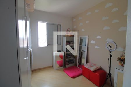 Quarto 2 de apartamento para alugar com 2 quartos, 49m² em Vila Constanca, São Paulo