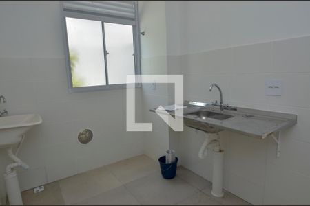 Apartamento à venda com 57m², 2 quartos e 1 vaga Apartamento à venda com 57m², 2 quartos e 1 vagaCozinha e Área de Serviço
