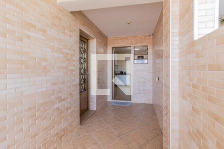 Casa à venda com 181m², 4 quartos e 2 vagas Casa à venda com 181m², 4 quartos e 2 vagasHall de entrada