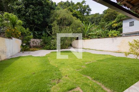 Casa à venda com 890m², 3 quartos e 5 vagas Casa à venda com 890m², 3 quartos e 5 vagasQuintal