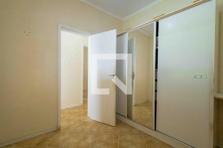 Casa à venda com 890m², 3 quartos e 5 vagas Casa à venda com 890m², 3 quartos e 5 vagasQuarto 3