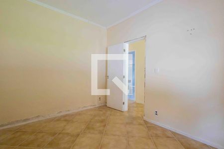 Casa à venda com 890m², 3 quartos e 5 vagas Casa à venda com 890m², 3 quartos e 5 vagasQuarto 2